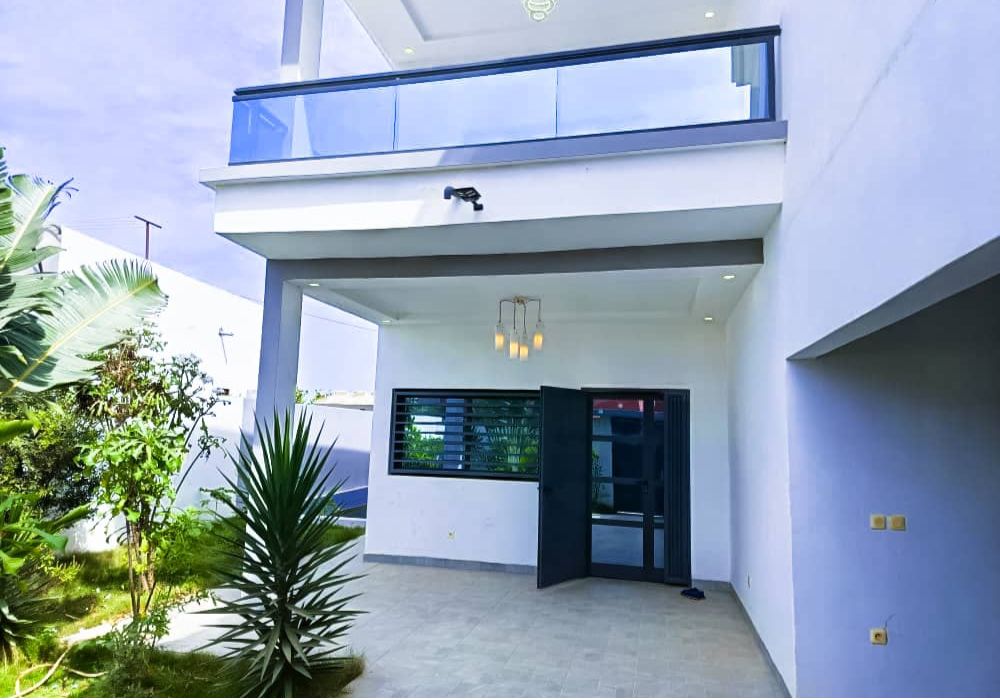 3_maison_à_vendre-ngaparou